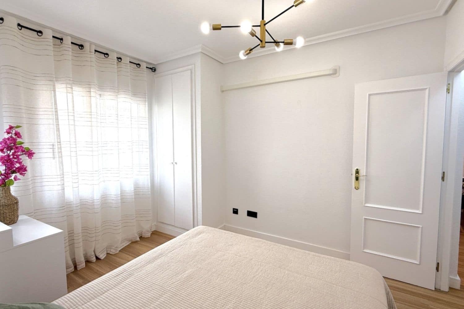 2 chambre Appartement à vendre à Torrevieja avec garage - 169 000 € (Ref: 9639923)