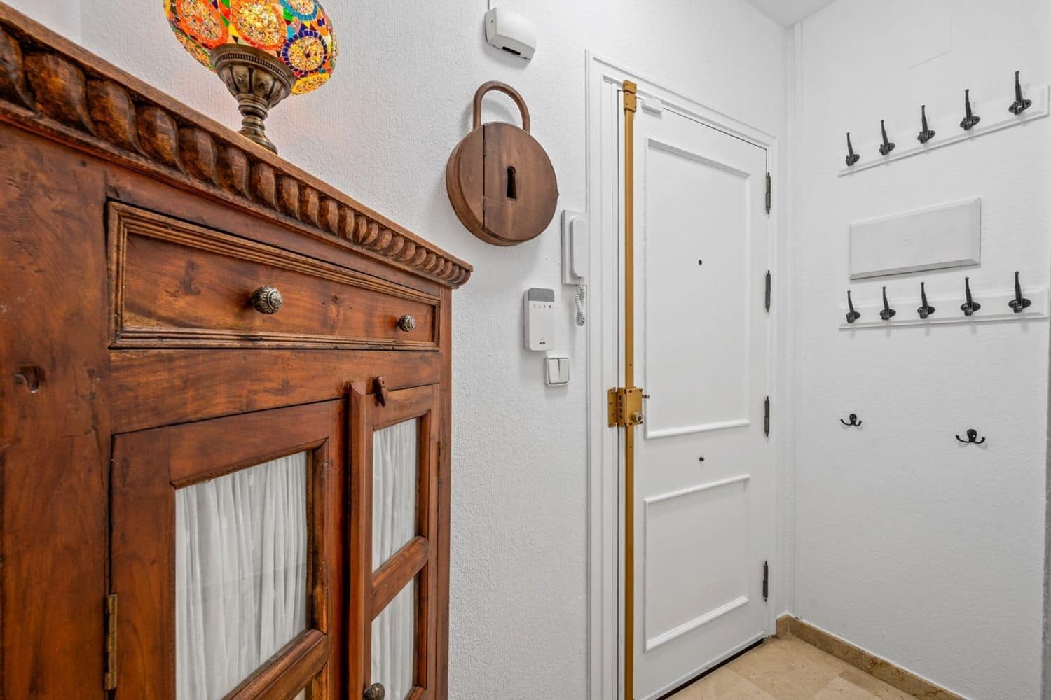 3 Zimmer Apartment zu verkaufen in Torrevieja mit Garage - 260.000 € (Ref: 9651095)