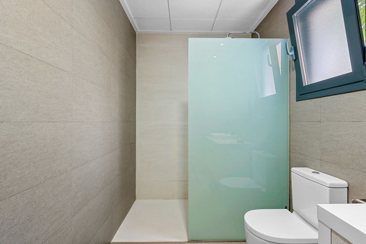 3 soveværelse Villa til salg i Pueblo Bravo med swimmingpool garage - € 460.000 (Ref: 9651096)