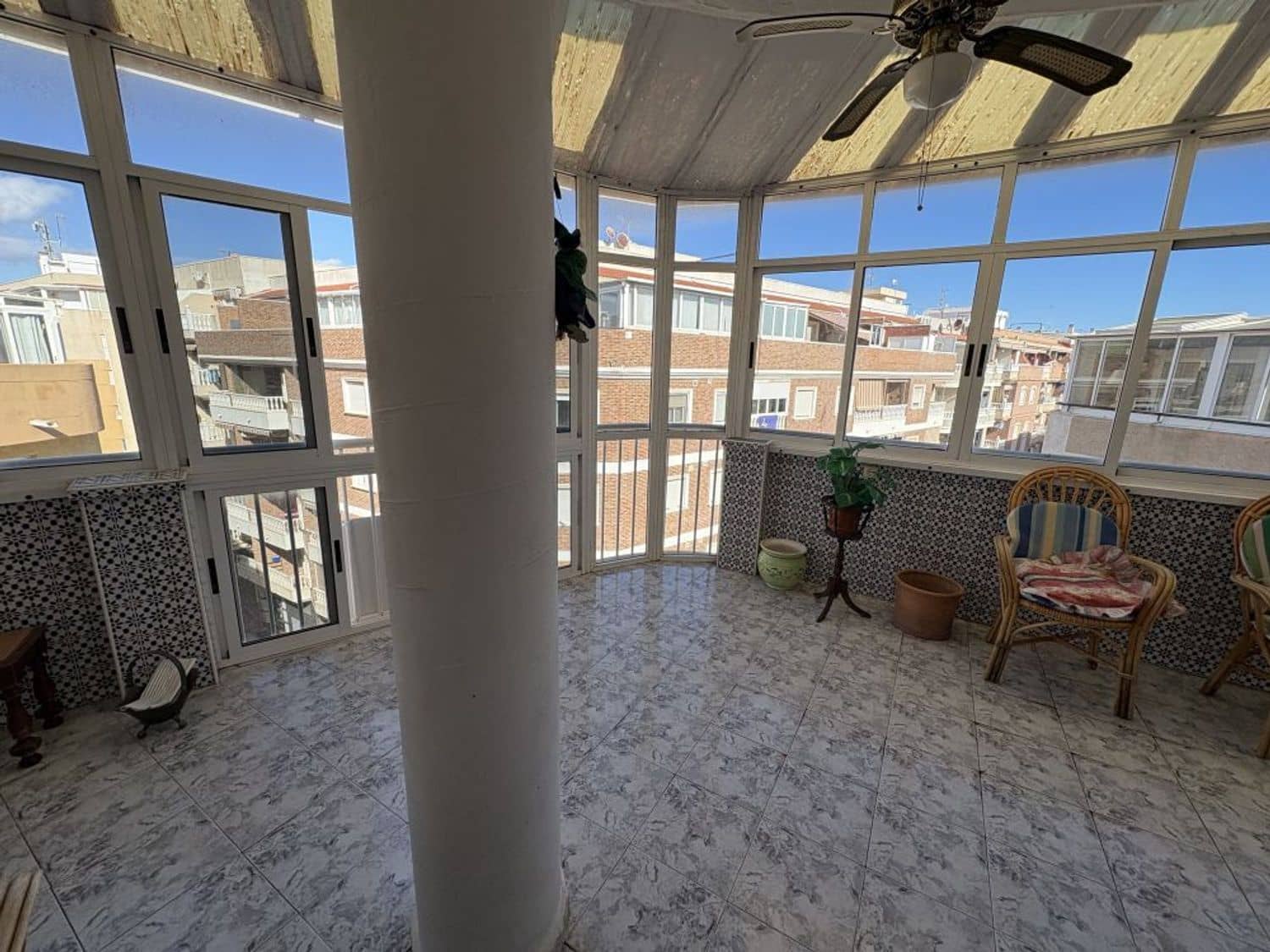3 sypialnia Apartament na sprzedaż w Torrevieja z garażem - 212 995 € (Ref: 9658180)