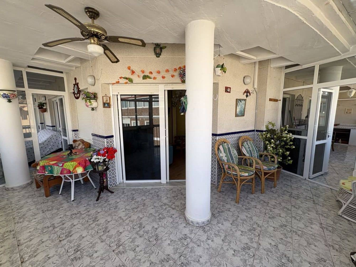 3 sypialnia Apartament na sprzedaż w Torrevieja z garażem - 212 995 € (Ref: 9658180)