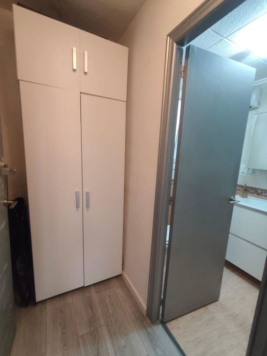 Apartamento de 3 habitaciones en Torrevieja en venta con garaje - 205.000 € (Ref: 9658181)