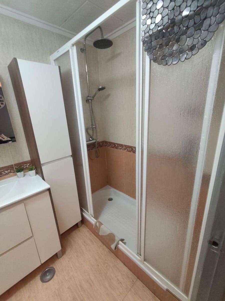 Apartamento de 3 habitaciones en Torrevieja en venta con garaje - 205.000 € (Ref: 9658181)