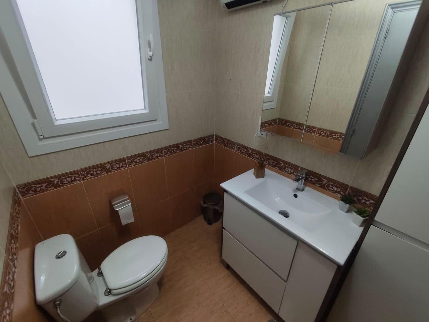 Apartamento de 3 habitaciones en Torrevieja en venta con garaje - 205.000 € (Ref: 9658181)