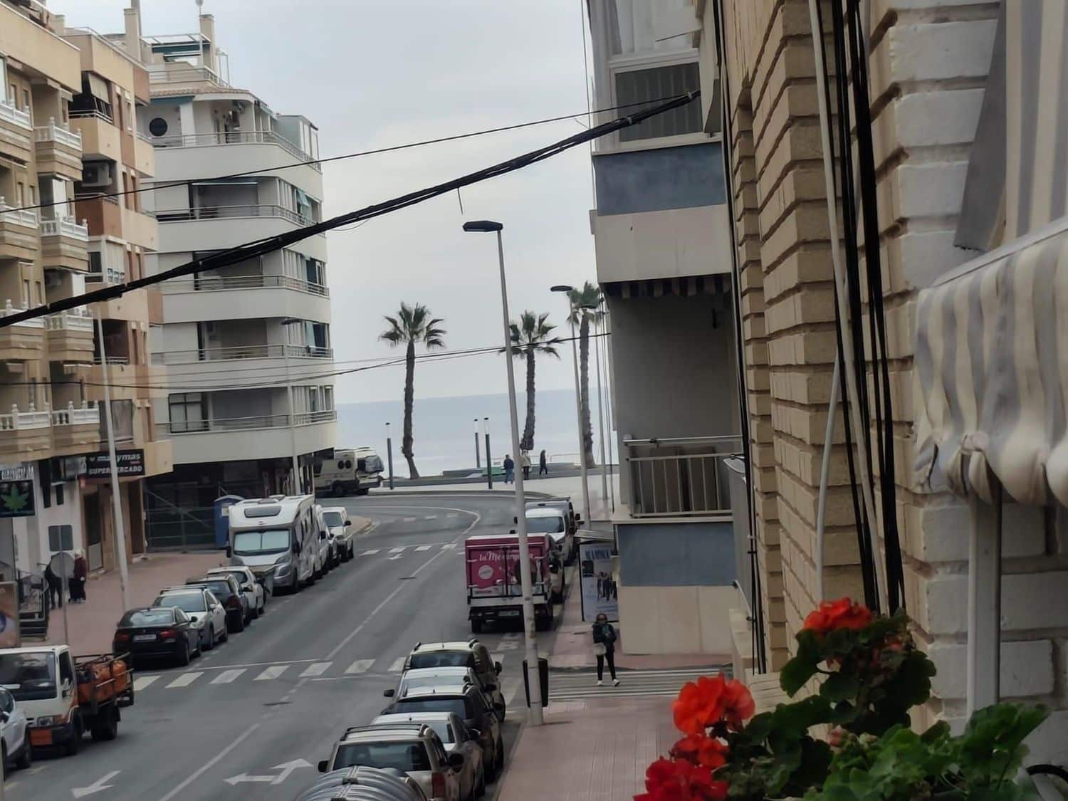 Apartamento de 3 habitaciones en Torrevieja en venta con garaje - 205.000 € (Ref: 9658181)