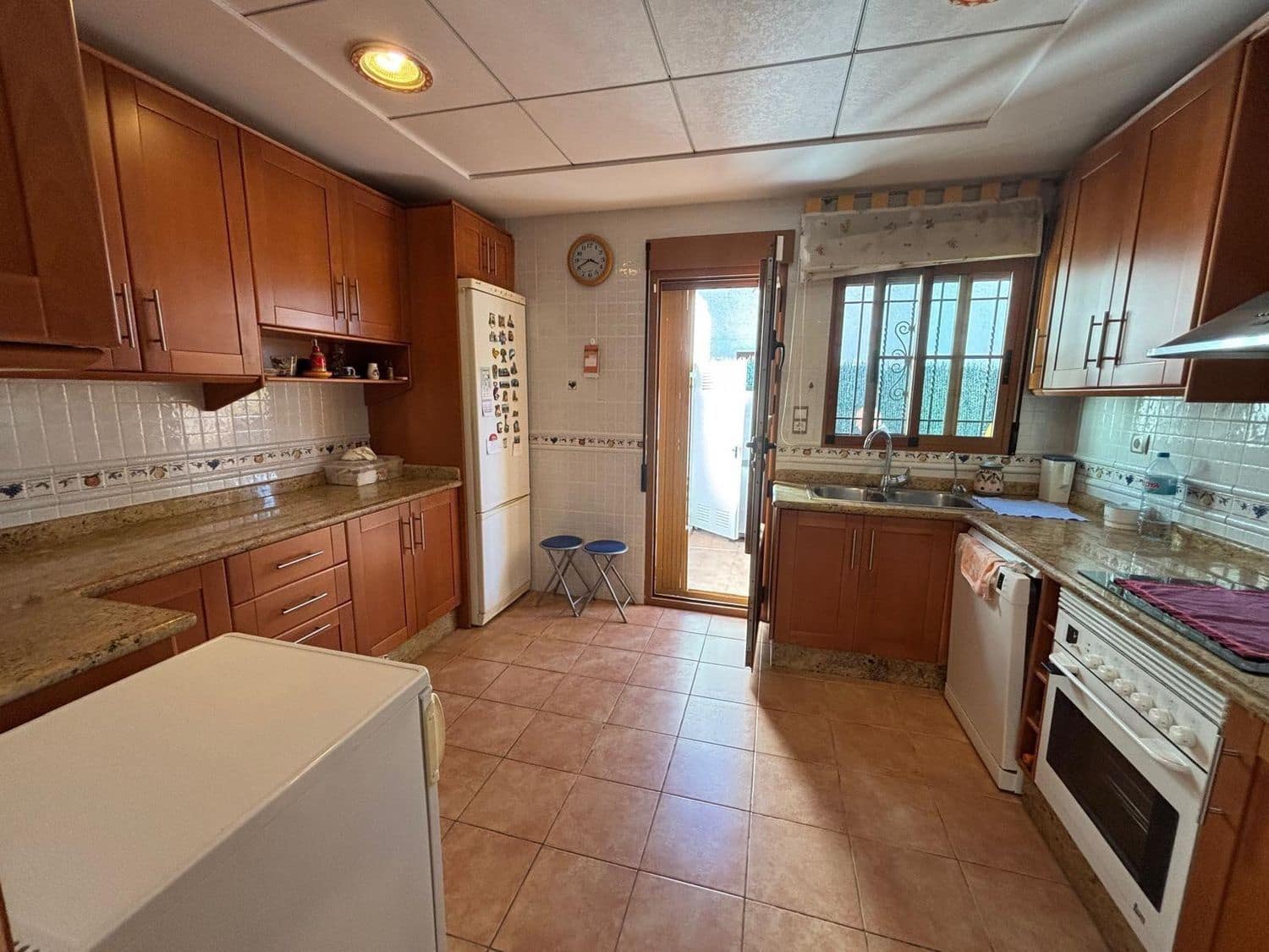 3 soveværelse Byhus til salg i Alicante by med garage - € 545.000 (Ref: 9673754)