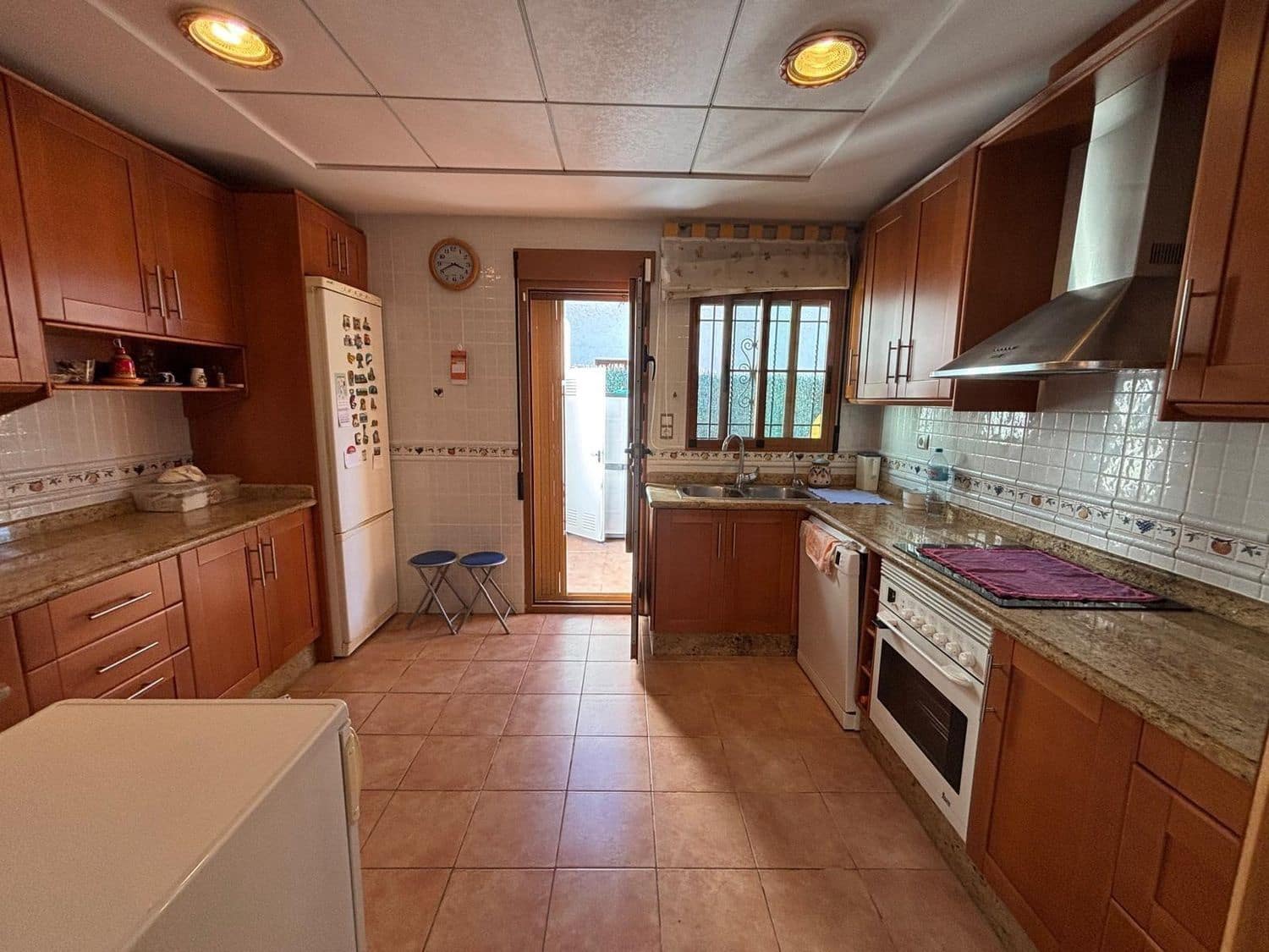 3 soveværelse Byhus til salg i Alicante by med garage - € 545.000 (Ref: 9673754)