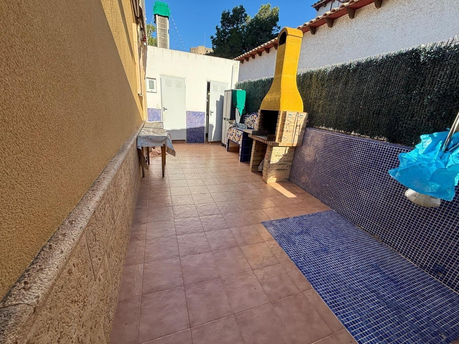 3 soveværelse Byhus til salg i Alicante by med garage - € 545.000 (Ref: 9673754)