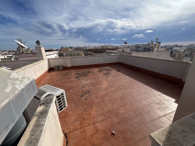 2 sovrum Lägenhet till salu i Centro - Muelle Pesquero, Torrevieja med garage - 154 900 € (Ref: 9682255)