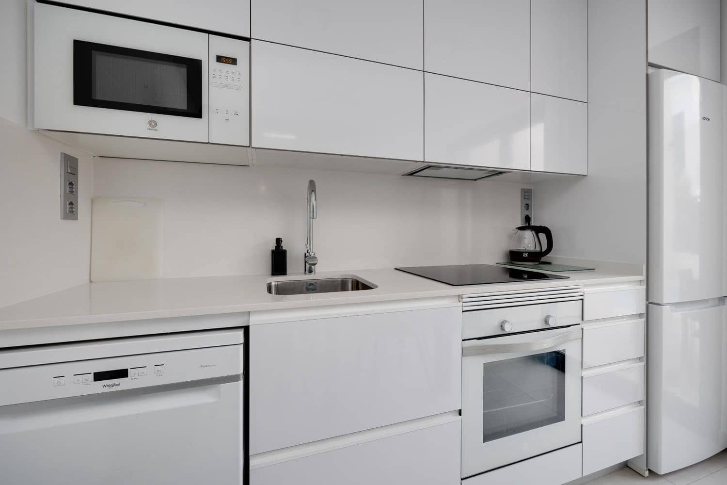 3 makuuhuone Huvila myytävänä paikassa Alicante kaupunki mukana uima-altaan 
autotalli - 369 900 € (Ref: 9714365)