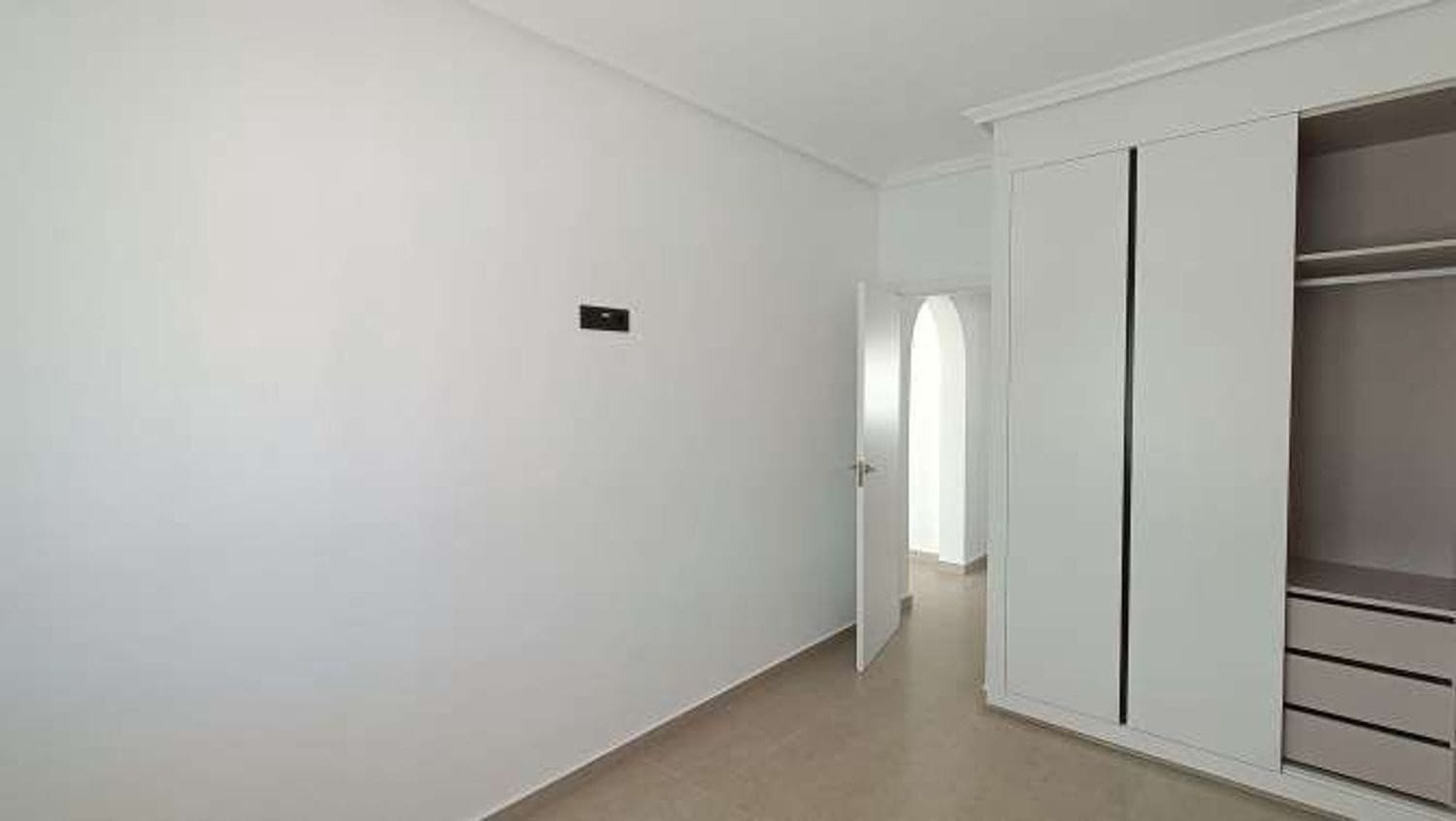 2 Zimmer Villa zu verkaufen in Algorfa mit Pool Garage - 242.900 € (Ref: 9744033)