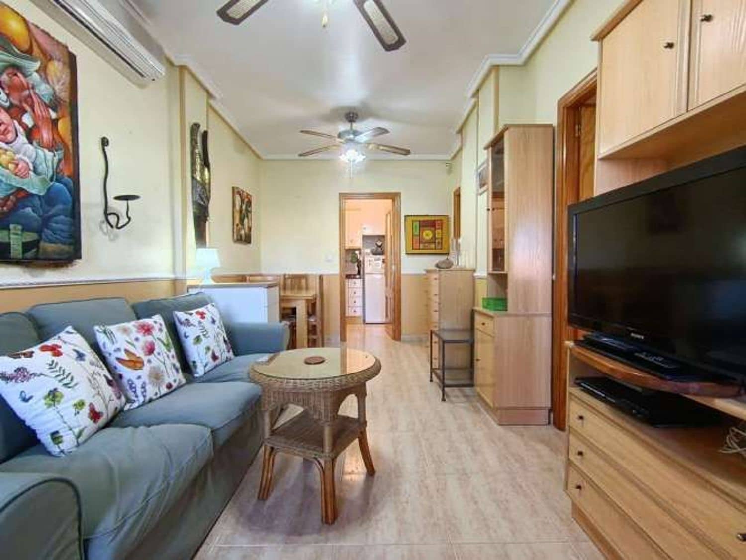 2 soverom Leilighet til salgs i Torrevieja med svømmebasseng garasje - € 149 995 (Ref: 9751490)