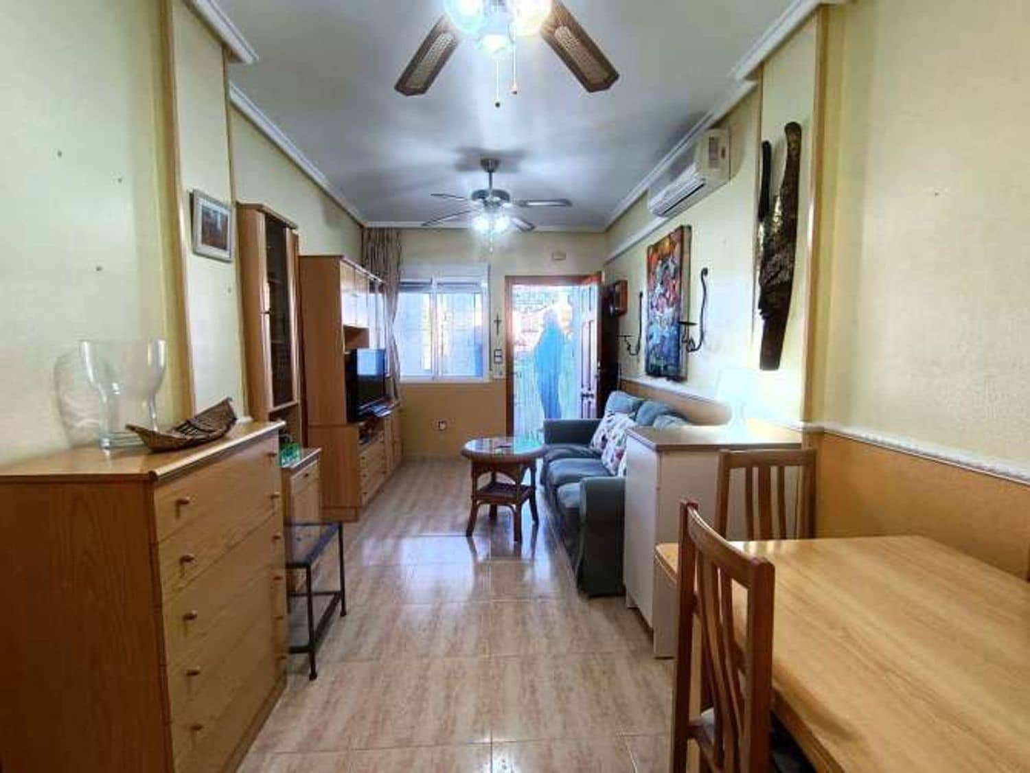 2 soverom Leilighet til salgs i Torrevieja med svømmebasseng garasje - € 149 995 (Ref: 9751490)