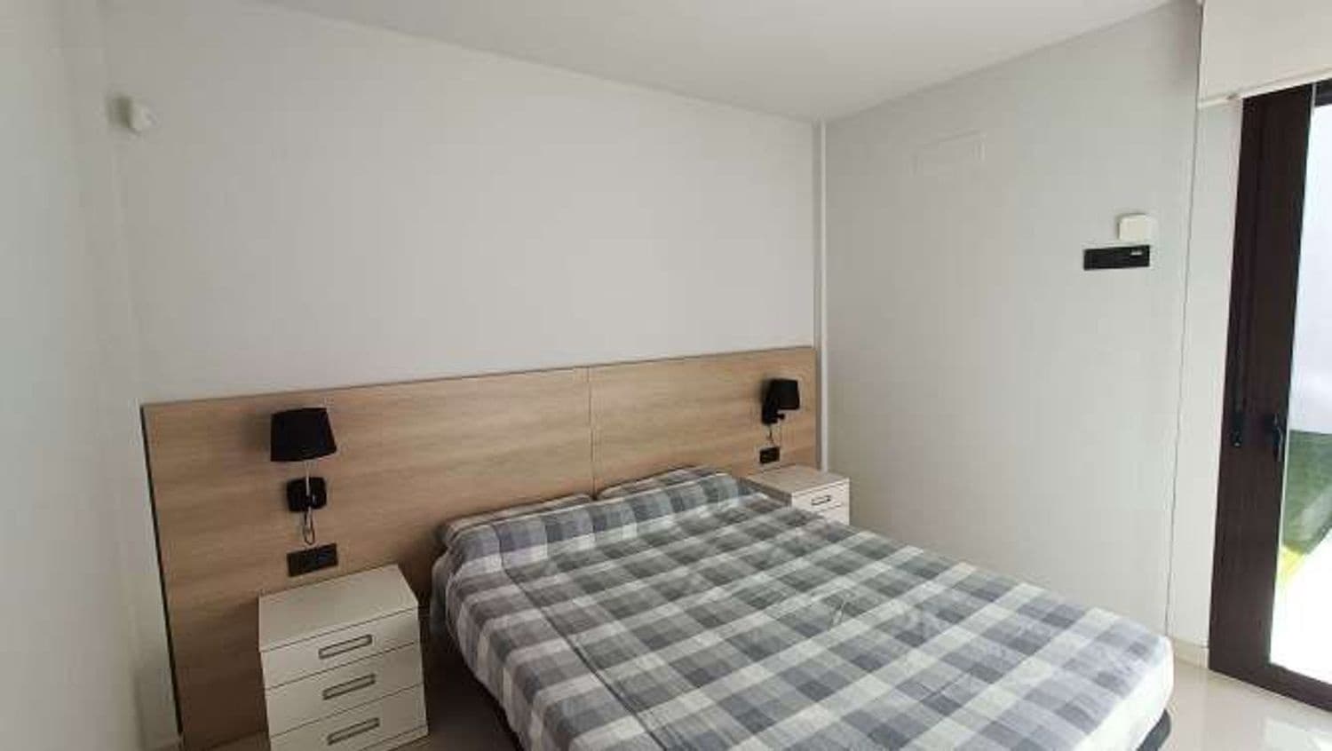 2 quarto Moradia para venda em Alicante cidade com piscina garagem - 359 500 € (Ref: 9751491)