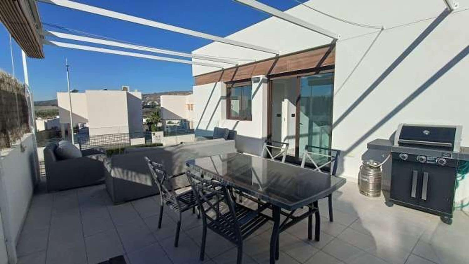 2 quarto Moradia para venda em Alicante cidade com piscina garagem - 359 500 € (Ref: 9751491)