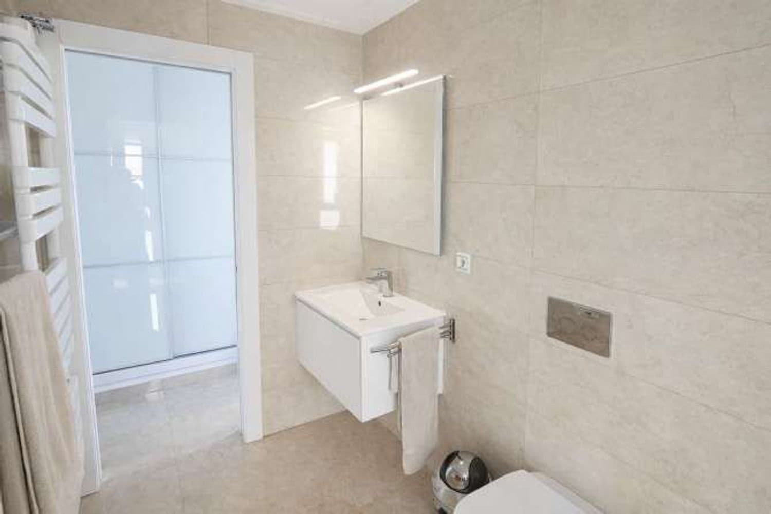 3 bedroom Villa for sale in Alicante / Alacant city with pool garage - € 729,000 (Ref: 9755106)