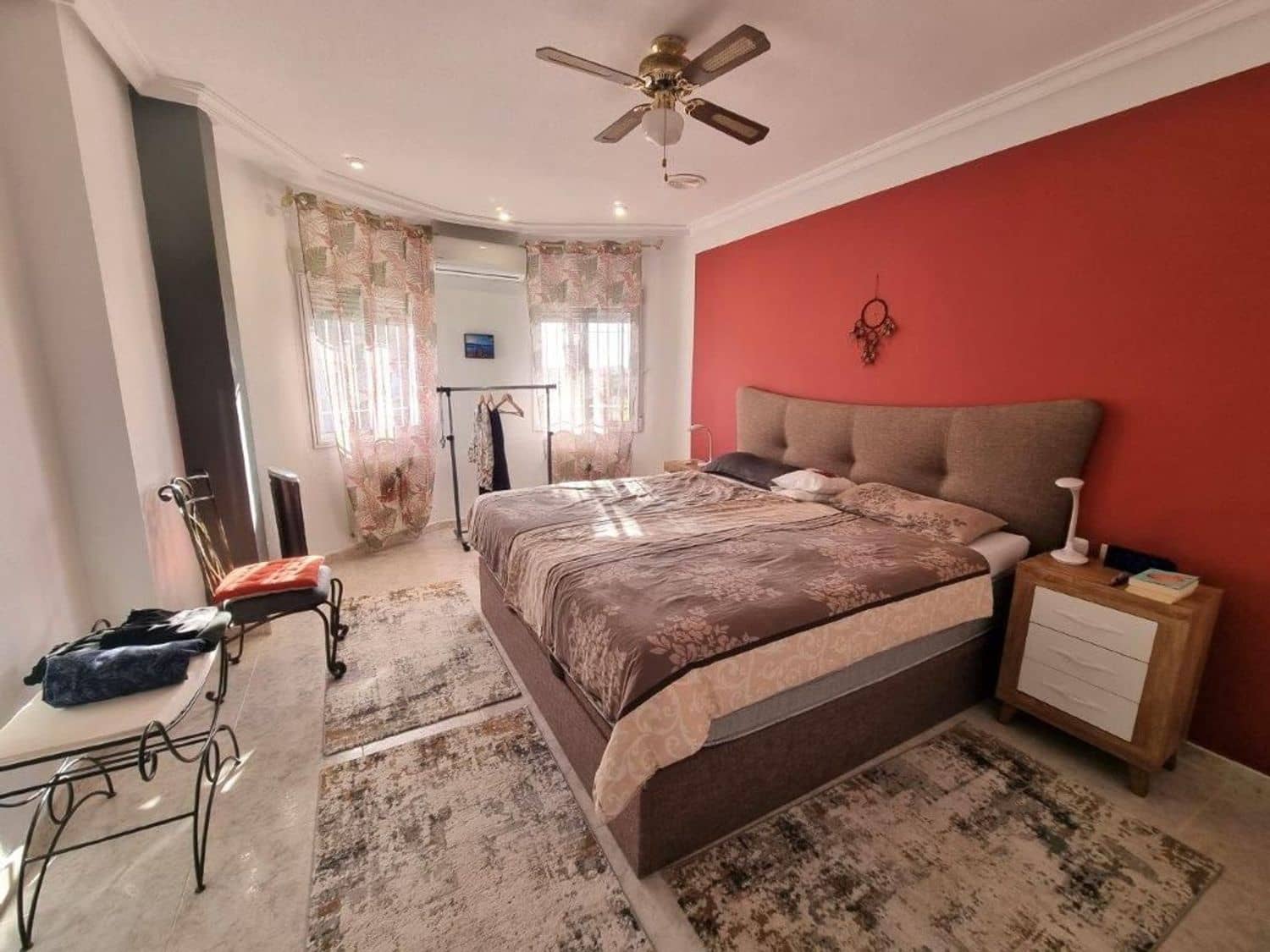 4 soverom Villa til salgs i Benferri med svømmebasseng garasje - € 439 900 (Ref: 9758370)