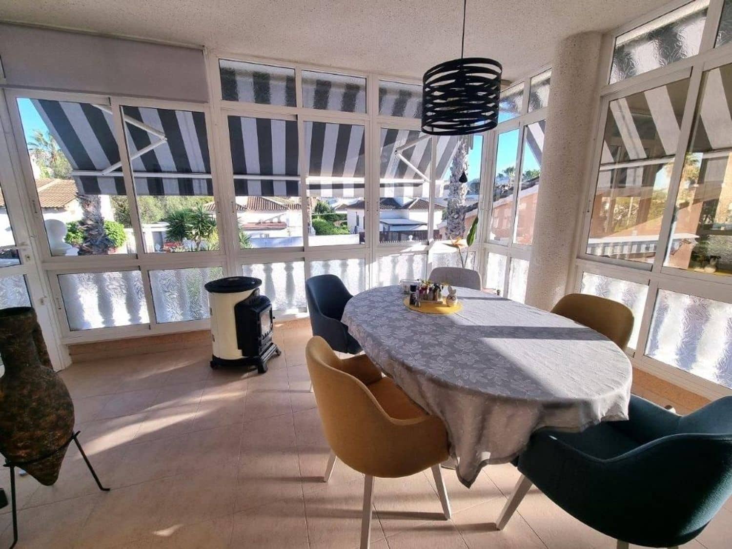 4 soverom Villa til salgs i Benferri med svømmebasseng garasje - € 439 900 (Ref: 9758370)