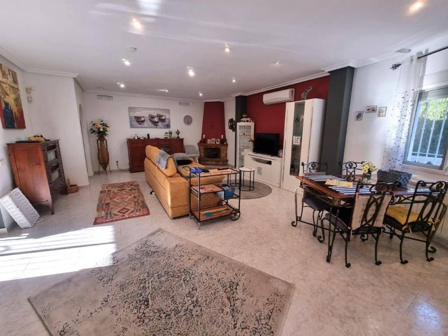 4 soverom Villa til salgs i Benferri med svømmebasseng garasje - € 439 900 (Ref: 9758370)