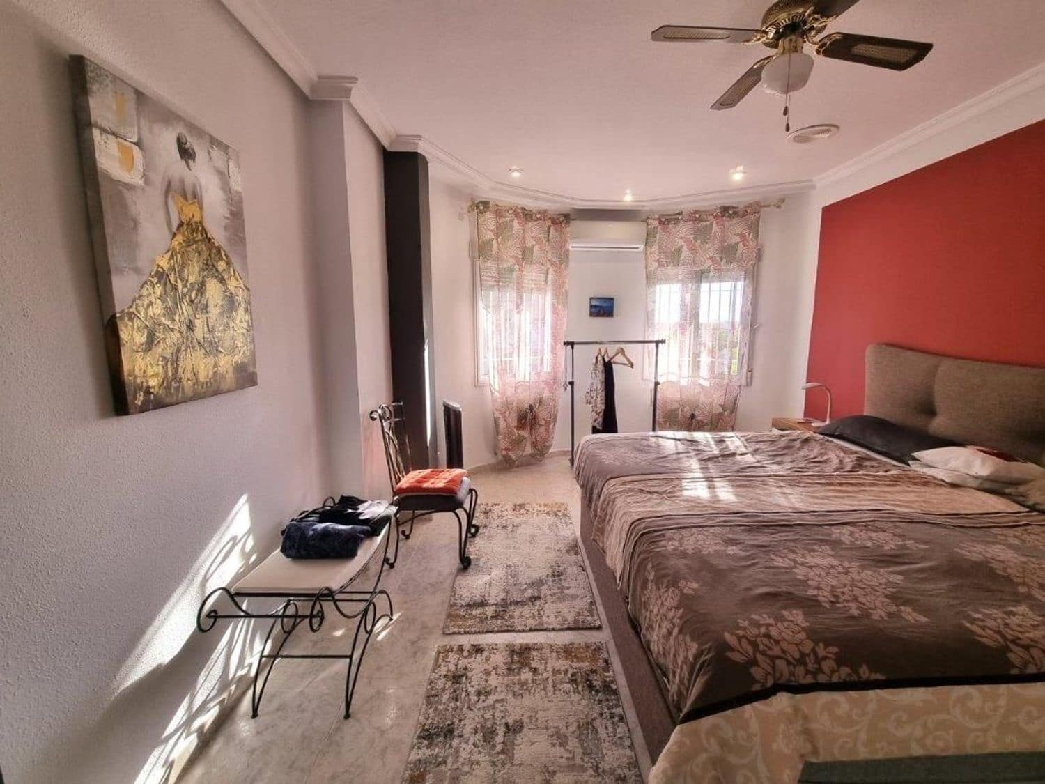 4 soverom Villa til salgs i Benferri med svømmebasseng garasje - € 439 900 (Ref: 9758370)