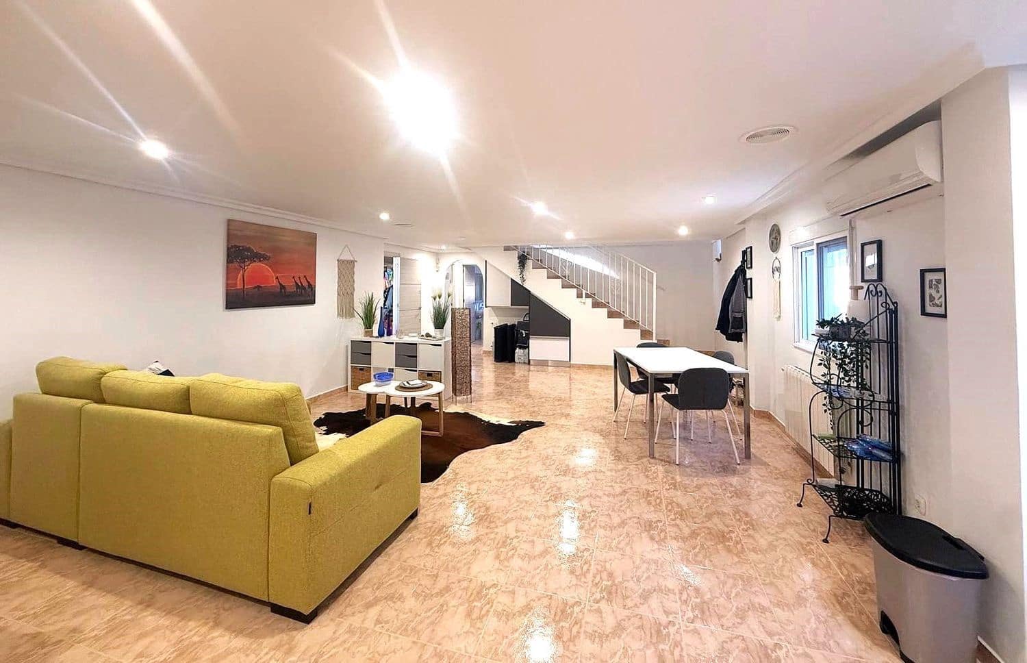 4 soverom Villa til salgs i Benferri med svømmebasseng garasje - € 439 900 (Ref: 9758370)