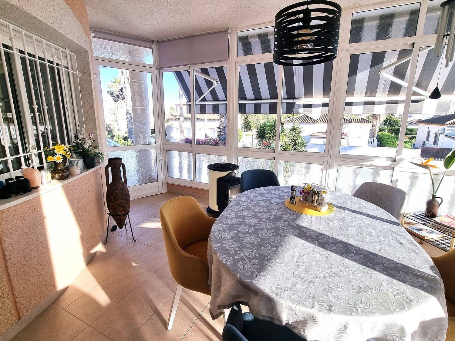 4 soverom Villa til salgs i Benferri med svømmebasseng garasje - € 439 900 (Ref: 9758370)
