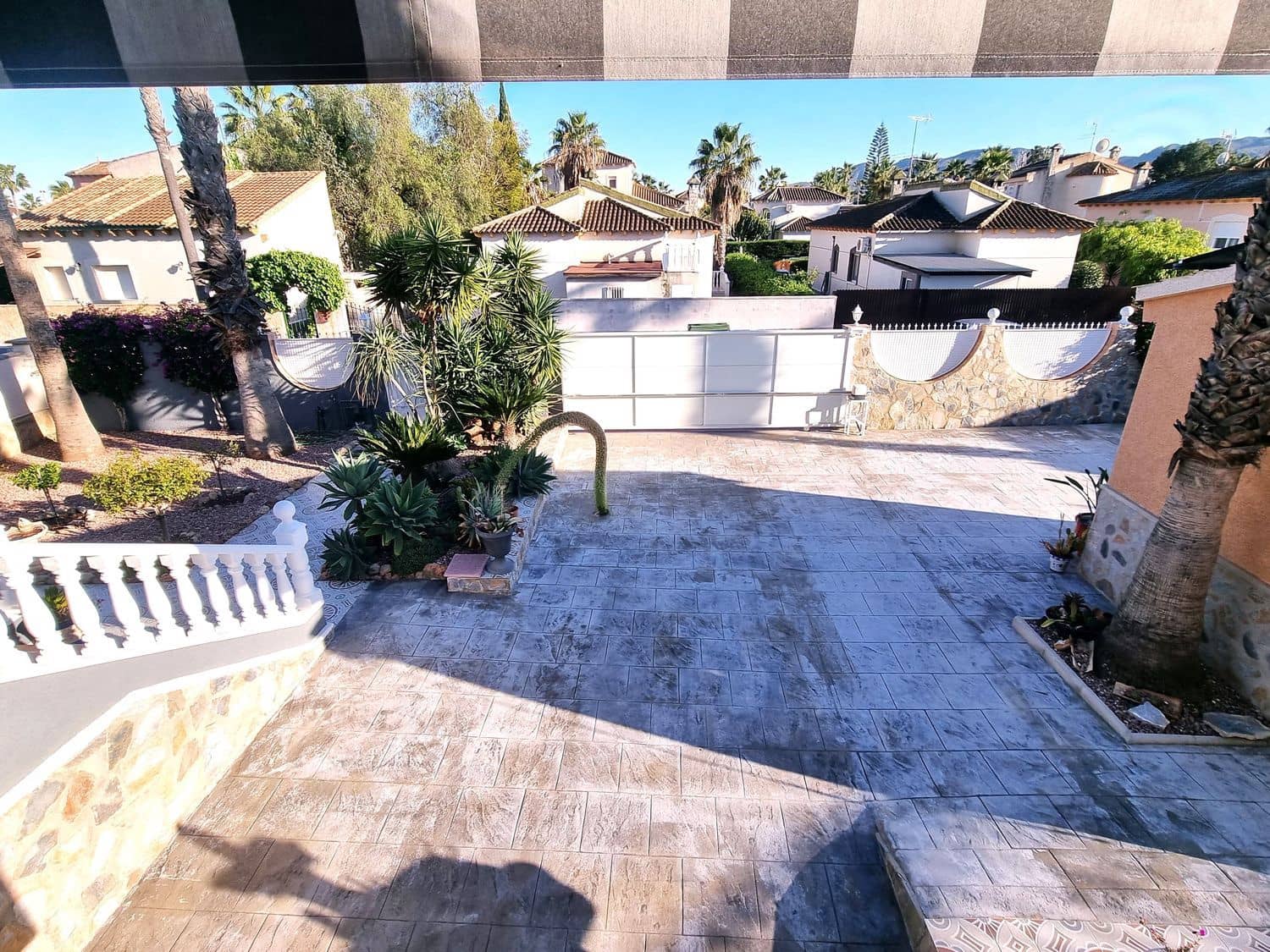 4 soverom Villa til salgs i Benferri med svømmebasseng garasje - € 439 900 (Ref: 9758370)