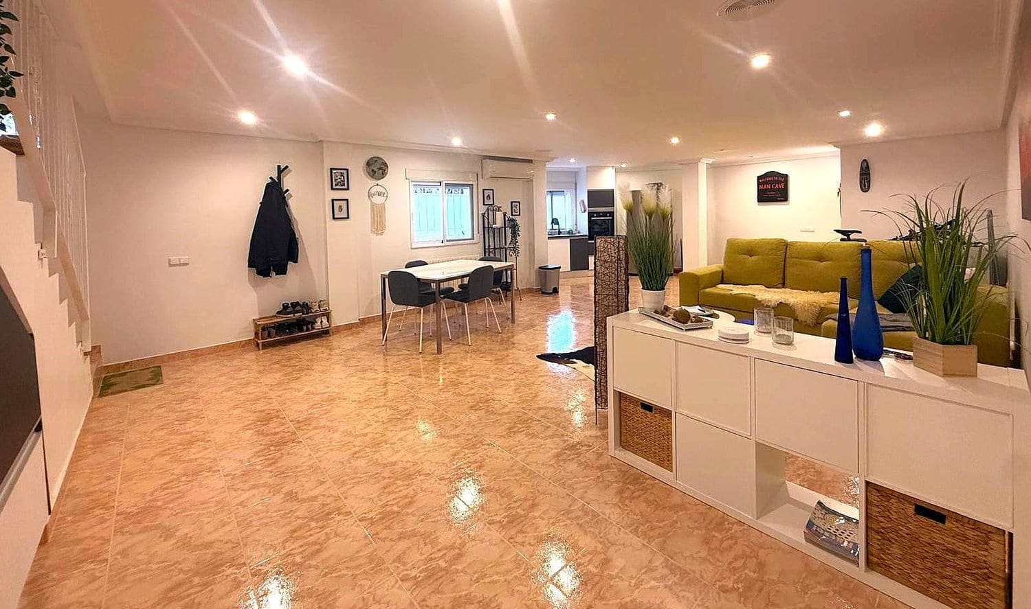 4 soverom Villa til salgs i Benferri med svømmebasseng garasje - € 439 900 (Ref: 9758370)