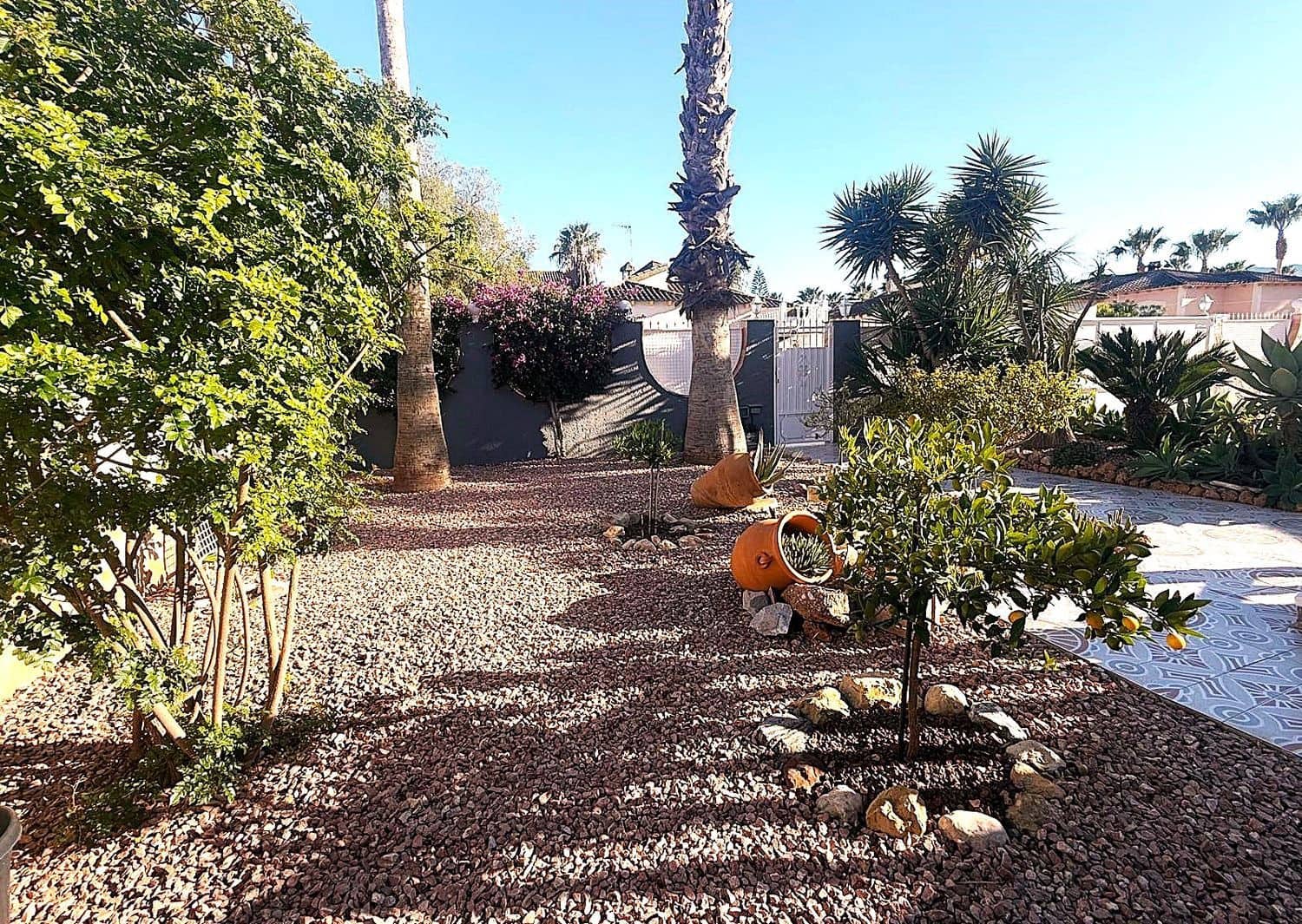4 soverom Villa til salgs i Benferri med svømmebasseng garasje - € 439 900 (Ref: 9758370)
