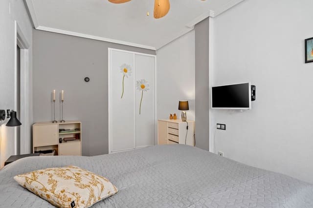 2 chambre Appartement à vendre à La Chismosa, Orihuela avec piscine garage - 169 000 € (Ref: 9770323)