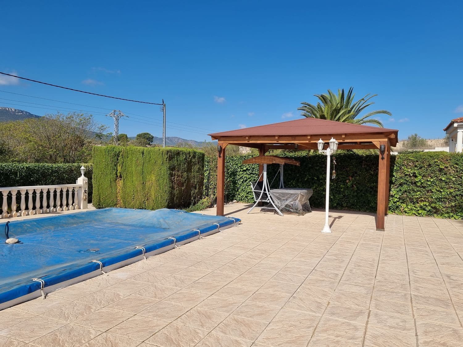 Chalet de 2 habitaciones en Tibi en venta con piscina garaje - 234.900 € (Ref: 9780017)