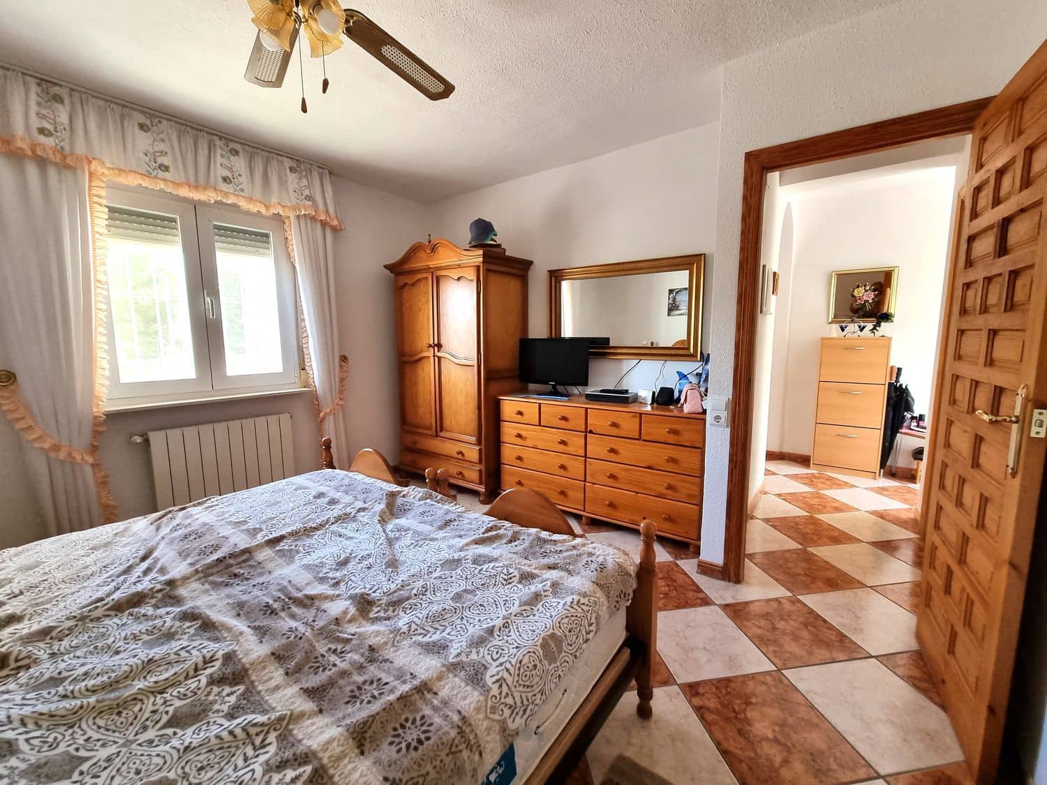 Chalet de 2 habitaciones en Tibi en venta con piscina garaje - 234.900 € (Ref: 9780017)