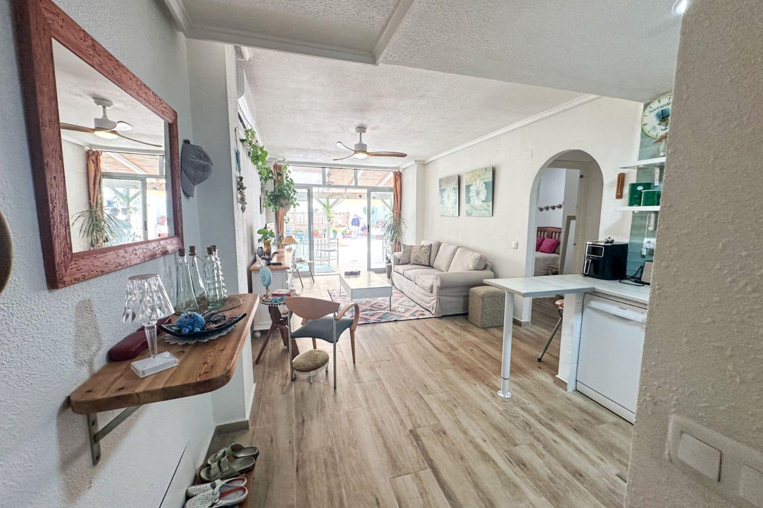 2 quarto Apartamento para venda em Torrevieja com garagem - 227 000 € (Ref: 9800314)