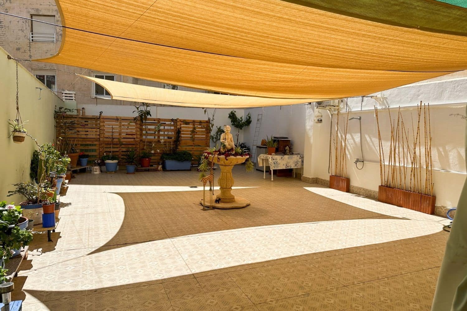 2 quarto Apartamento para venda em Torrevieja com garagem - 227 000 € (Ref: 9800314)