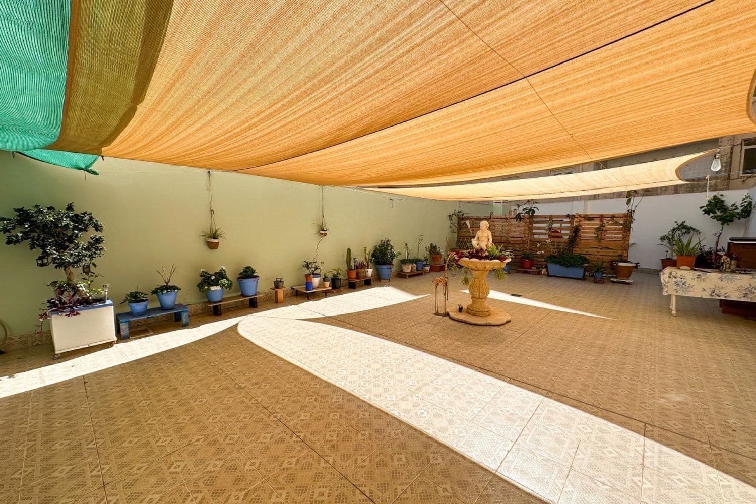 2 quarto Apartamento para venda em Torrevieja com garagem - 227 000 € (Ref: 9800314)