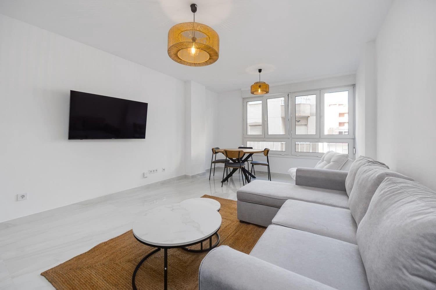 3 sovrum Lägenhet till salu i Torrevieja med garage - 205 000 € (Ref: 9800315)