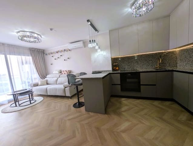 1 sovrum Lägenhet till salu i Zona Pueblo, Guardamar del Segura med pool garage - 169 000 € (Ref: 9801234)