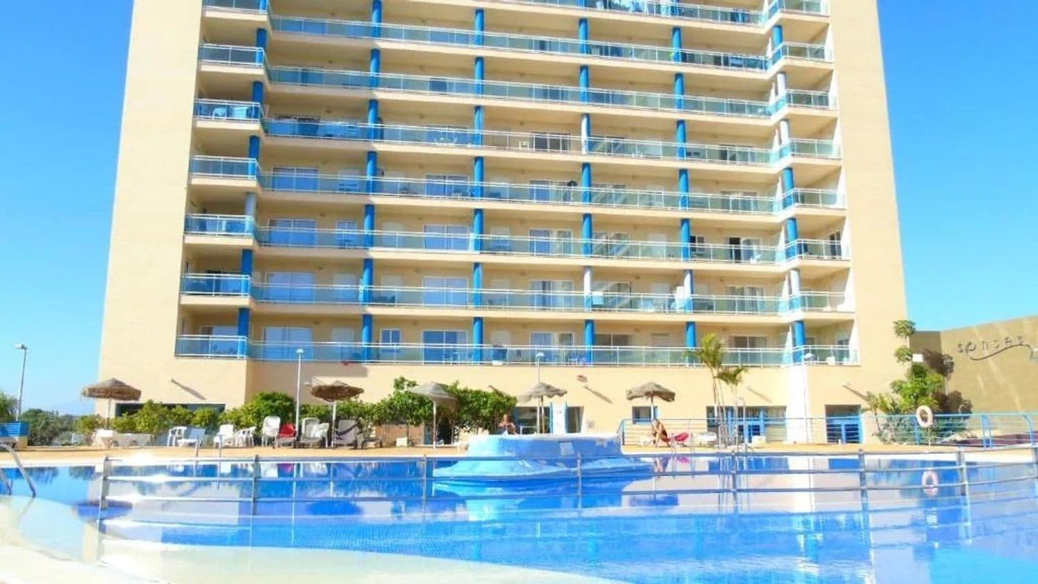 1 sovrum Lägenhet till salu i Guardamar del Segura med pool garage - 169 000 € (Ref: 9801234)