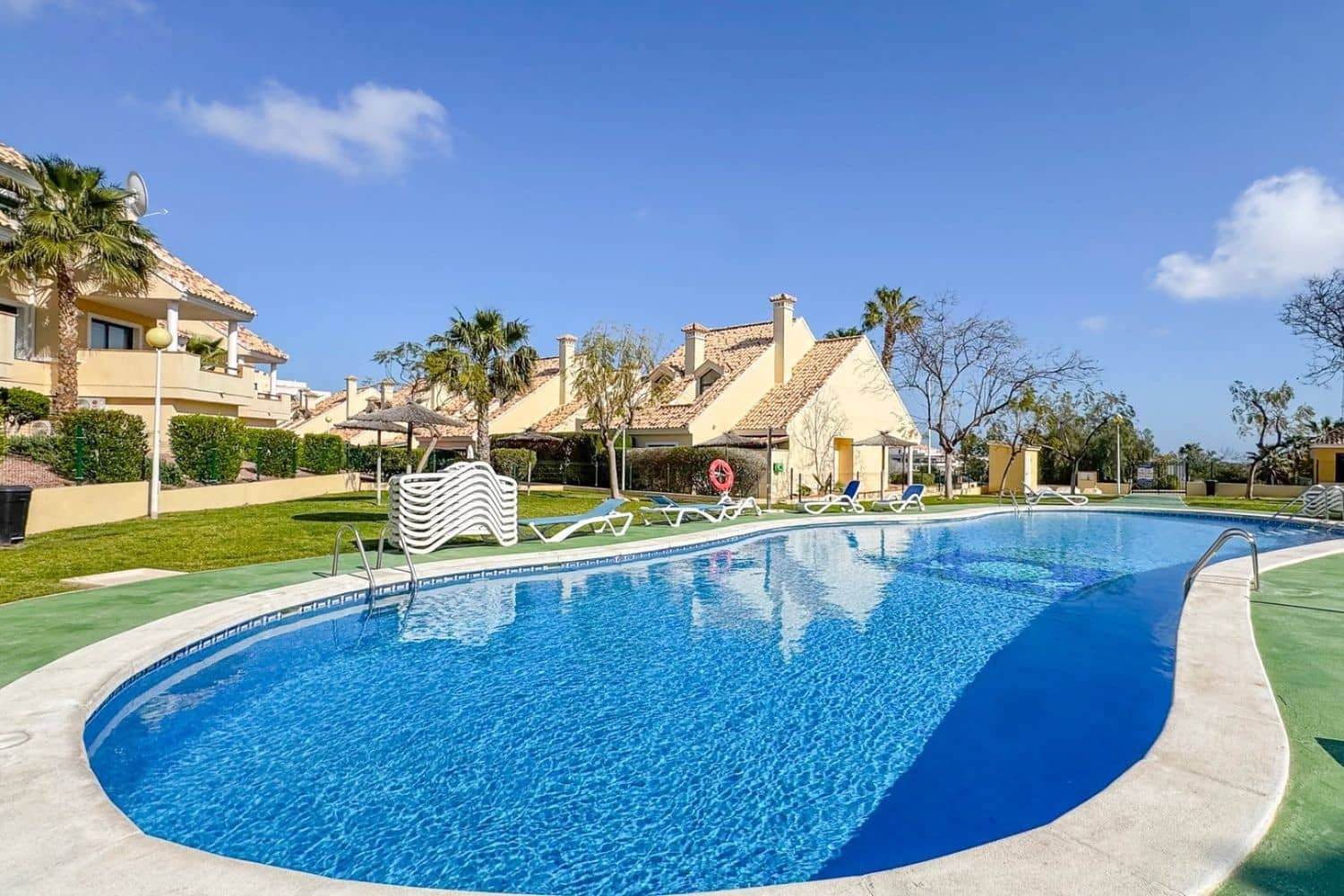 2 chambre Appartement à vendre à Alicante ville avec piscine garage - 249 000 € (Ref: 9803994)