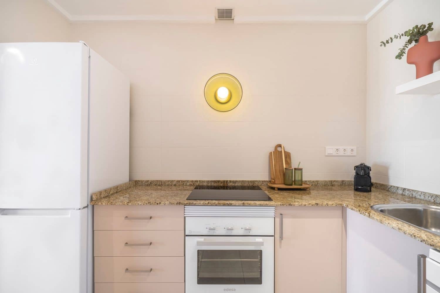 Apartamento de 2 habitaciones en Doña Pepa en venta con piscina garaje - 229.000 € (Ref: 9806175)