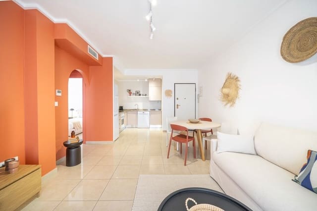 Apartamento de 2 habitaciones en Doña Pepa, Rojales en venta con piscina garaje - 229.000 € (Ref: 9806175)