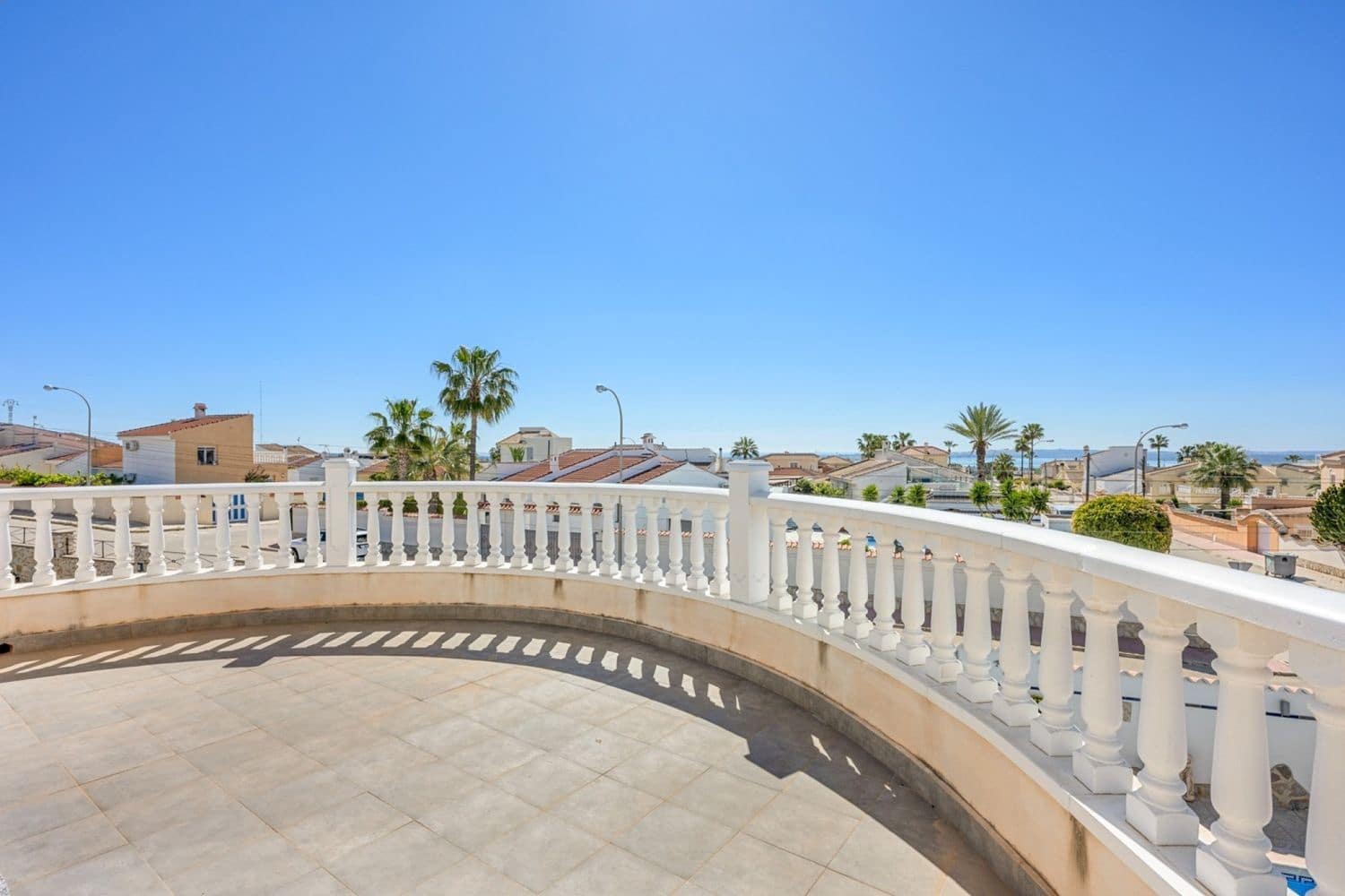 Chalet de 5 habitaciones en Ciudad Quesada en venta con piscina garaje - 519.000 € (Ref: 9807545)