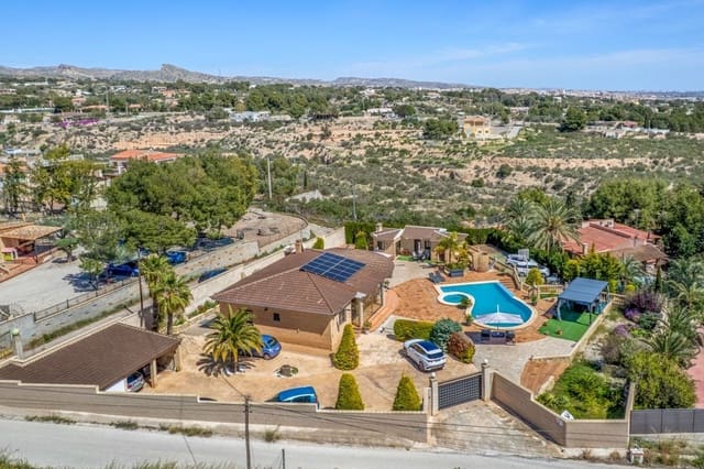 5 bedroom Finca/Country House for sale in Crevillente / Crevillent with pool garage - € 599,000 (Ref: 9812943)