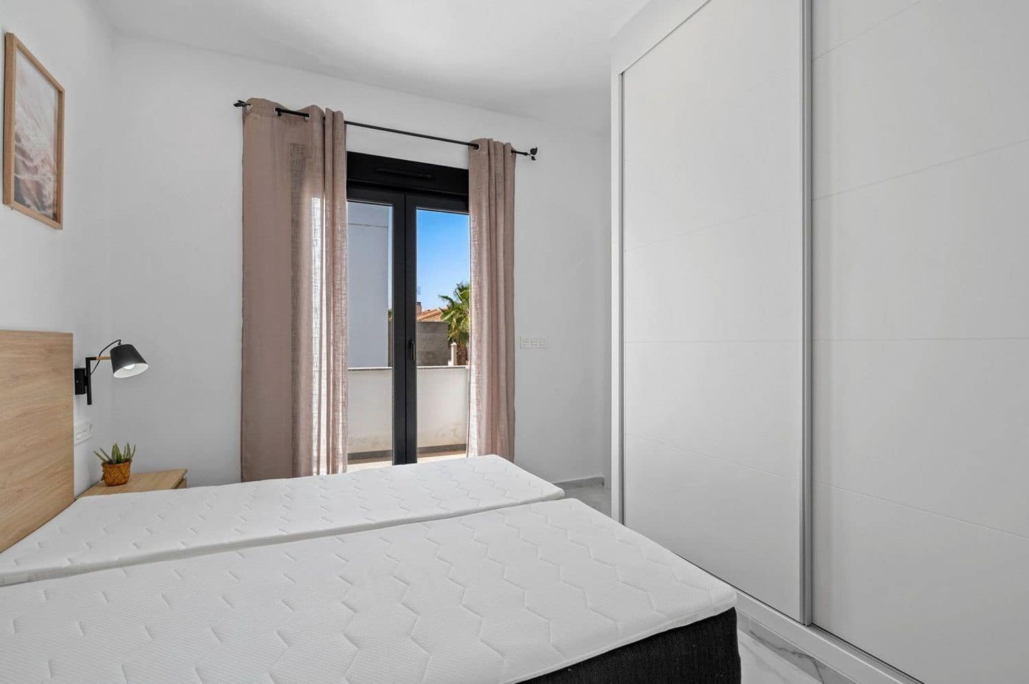 3 chambre Villa/Maison à vendre à Torrevieja avec piscine garage - 479 000 € (Ref: 9822313)