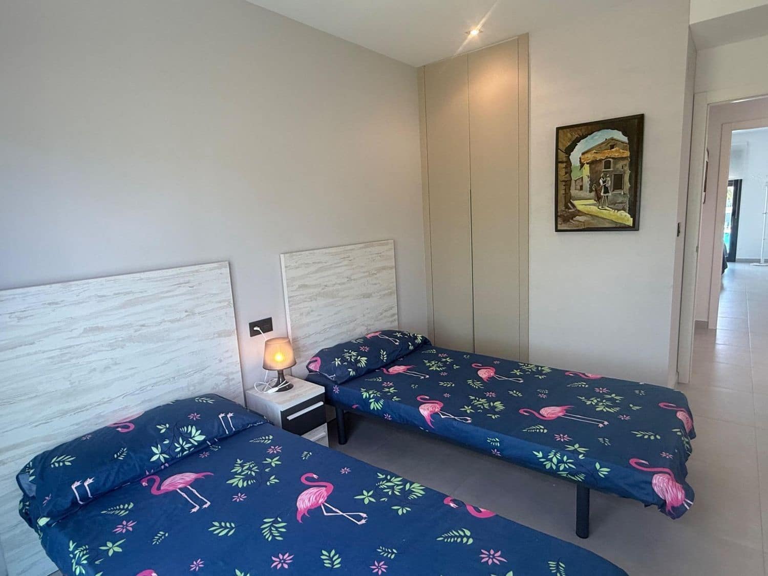 2 bedroom Apartment for sale in Alicante / Alacant city with pool garage - € 257,000 (Ref: 9840033)