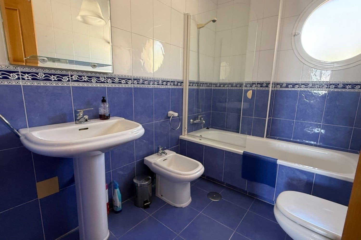 3 soverom Hus til salgs i Orihuela Costa med svømmebasseng garasje - € 349 000 (Ref: 9840762)