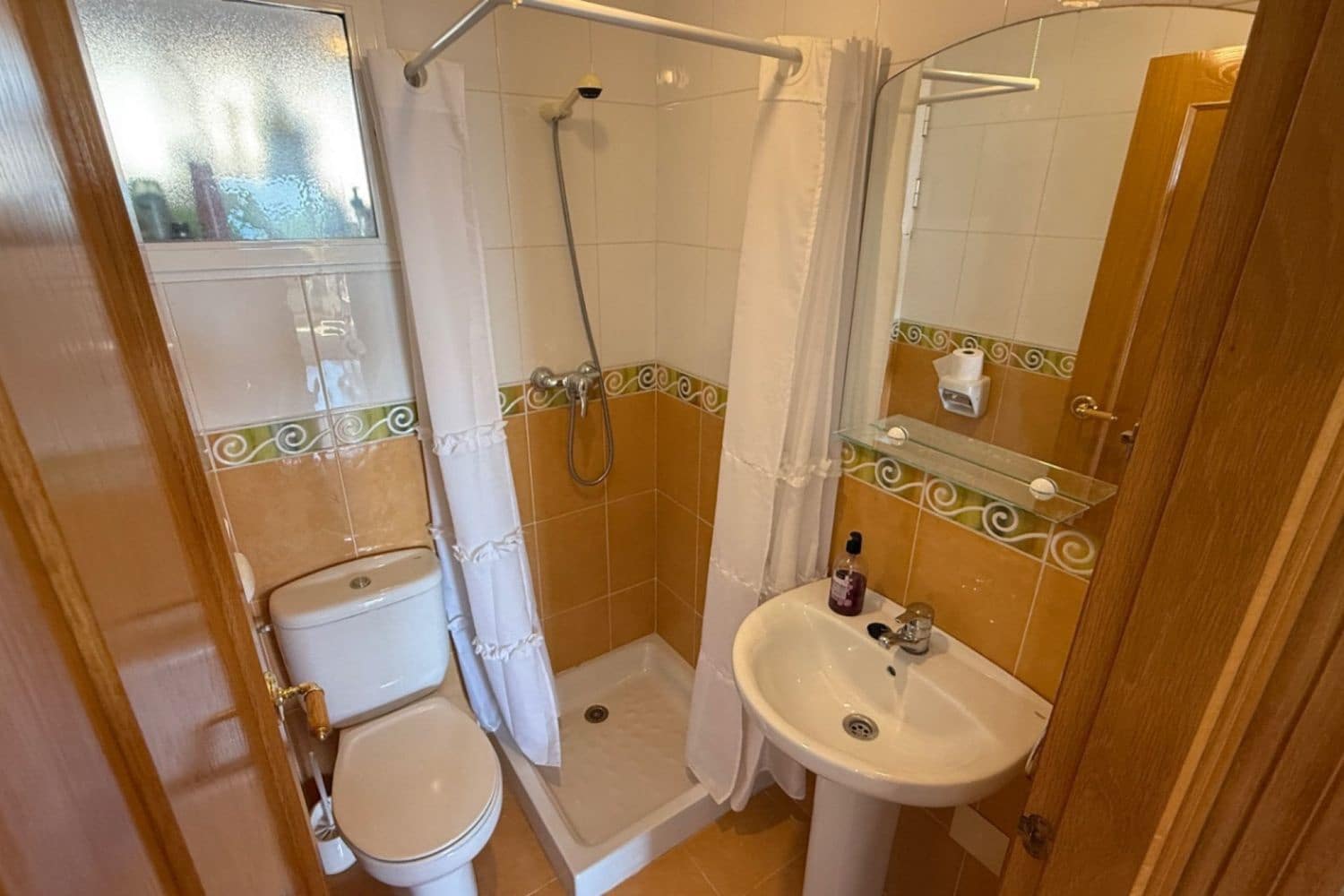 3 soverom Hus til salgs i Orihuela Costa med svømmebasseng garasje - € 349 000 (Ref: 9840762)