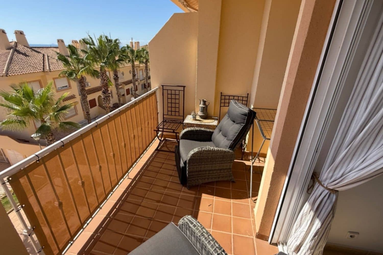 3 soverom Hus til salgs i Orihuela Costa med svømmebasseng garasje - € 349 000 (Ref: 9840762)