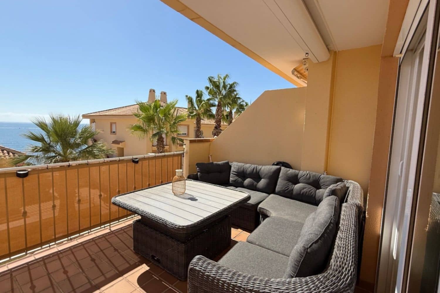 3 soverom Hus til salgs i Orihuela Costa med svømmebasseng garasje - € 349 000 (Ref: 9840762)