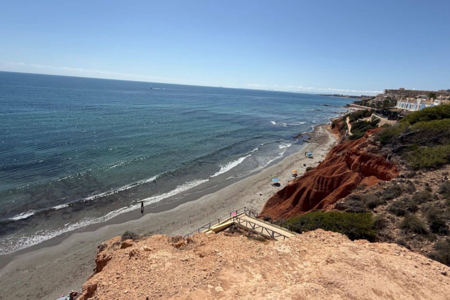 3 soverom Hus til salgs i Orihuela Costa med svømmebasseng garasje - € 349 000 (Ref: 9840762)